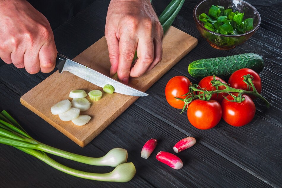 The Perfect Paring Knife: Small But Mighty