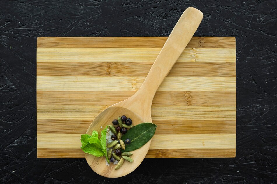 Eco-Friendly Kitchen: The Benefits Of Bamboo Cutting Boards