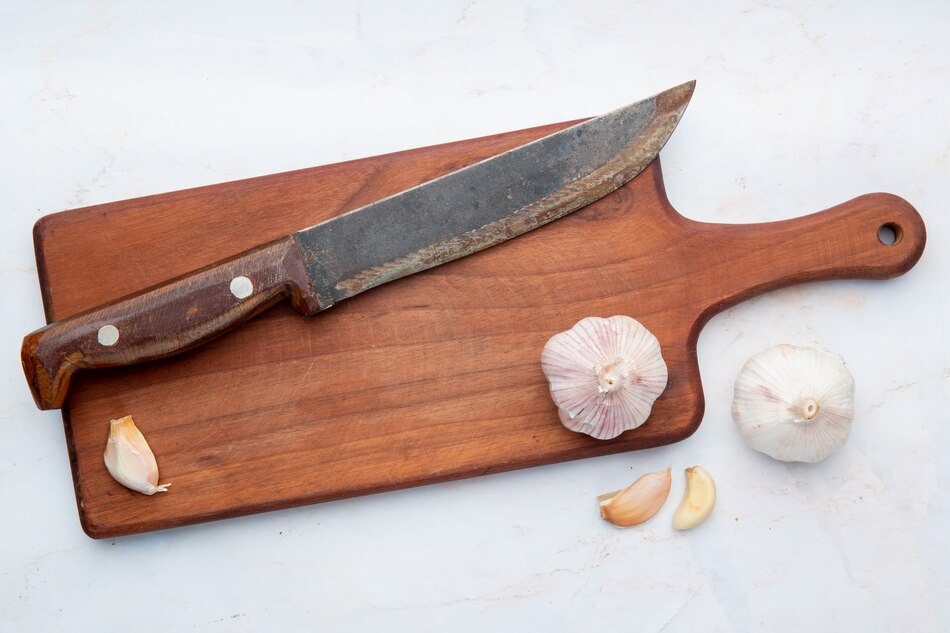 Boning Knife Basics: A Must Have For Meat Preparation